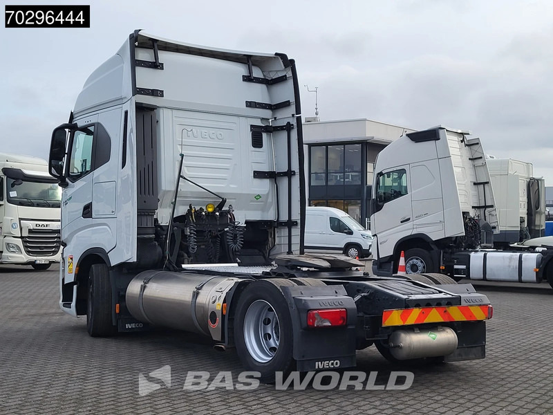 Iveco S-Way 460 S-Way 4X2 LNG Retarder 2X Tanks - Тягач: фото 2 Iveco S-Way 460 S-Way 4X2 LNG Retarder 2X Tanks - Тягач: фото 2