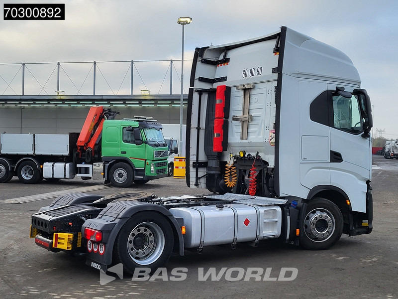 Iveco S-Way 460 S-Way 4X2 Mega Retarder 2xTanks - Тягач: фото 5 Iveco S-Way 460 S-Way 4X2 Mega Retarder 2xTanks - Тягач: фото 5
