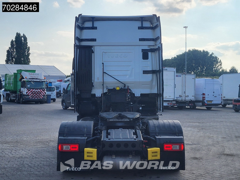Iveco S-Way 460 S-Way 4X2 Retarder 2x LNG Tanks Navi ACC Alcoa's - Тягач: фото 5 Iveco S-Way 460 S-Way 4X2 Retarder 2x LNG Tanks Navi ACC Alcoa's - Тягач: фото 5
