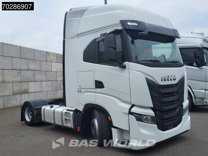 Iveco S-Way 480 4X2 Mega Retarder Standklima 2xTanks Navi ACC LED Euro 6 - Тягач: фото 3 Iveco S-Way 480 4X2 Mega Retarder Standklima 2xTanks Navi ACC LED Euro 6 - Тягач: фото 3