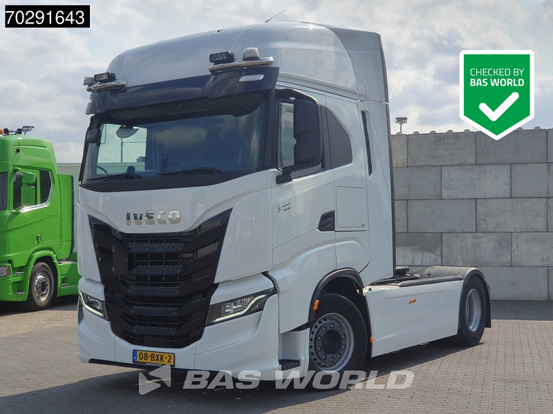 Iveco S-Way 490 4X2 Standklima 2xTanks Navi ACC Euro 6 - Тягач: фото 1 Iveco S-Way 490 4X2 Standklima 2xTanks Navi ACC Euro 6 - Тягач: фото 1