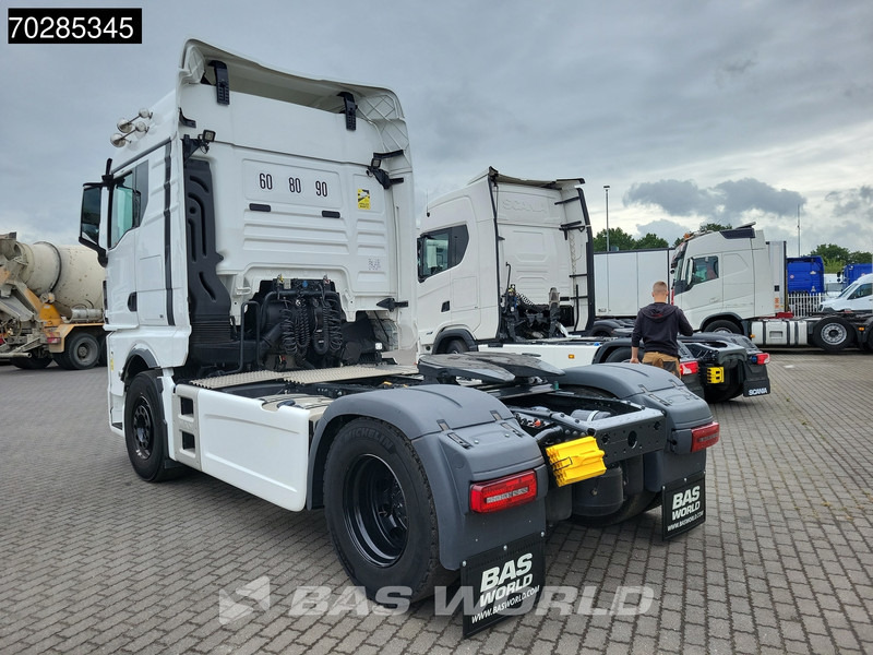 MAN TGX 18.480 4X2 Retarder Standklima 2xTanks LED Euro 6 - Тягач: фото 2 MAN TGX 18.480 4X2 Retarder Standklima 2xTanks LED Euro 6 - Тягач: фото 2