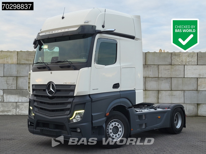 Mercedes-Benz Actros 1845 4X2 GigaSpace Retarder MirrorCam Navi Euro 6 - Тягач: фото 1 Mercedes-Benz Actros 1845 4X2 GigaSpace Retarder MirrorCam Navi Euro 6 - Тягач: фото 1