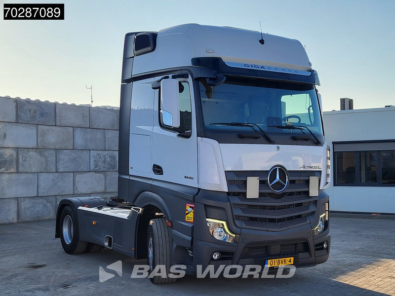 Mercedes-Benz Actros 1845 4X2 NL-Truck Retarder 2xTanks Standklima ACC Navi Euro 6 - Тягач: фото 3 Mercedes-Benz Actros 1845 4X2 NL-Truck Retarder 2xTanks Standklima ACC Navi Euro 6 - Тягач: фото 3