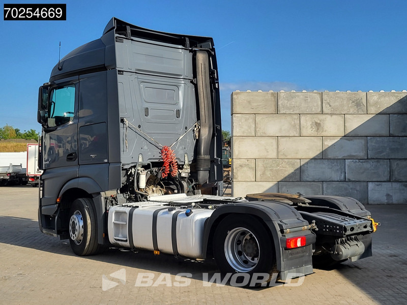Mercedes-Benz Actros 1845 4X2 StreamSpace 2x Tanks - Тягач: фото 2 Mercedes-Benz Actros 1845 4X2 StreamSpace 2x Tanks - Тягач: фото 2