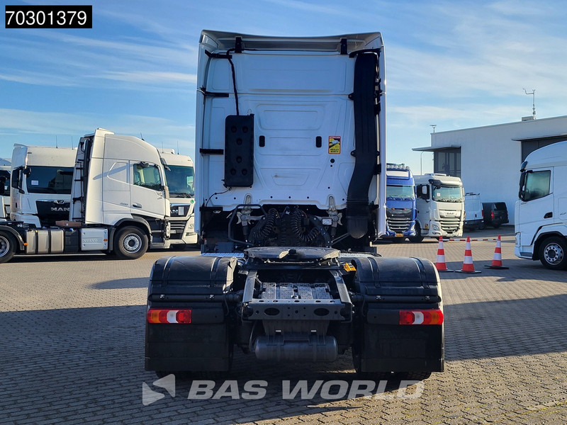 Mercedes-Benz Actros 1845 Actros 4X2 BigSpace 2x Tanks - Тягач: фото 3 Mercedes-Benz Actros 1845 Actros 4X2 BigSpace 2x Tanks - Тягач: фото 3