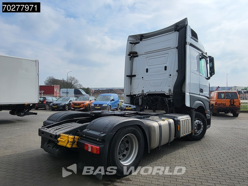 Тягач Mercedes-Benz Actros 1851 Actros 4X2 BigSpace 2x Tanks: фото 5 Тягач Mercedes-Benz Actros 1851 Actros 4X2 BigSpace 2x Tanks: фото 5