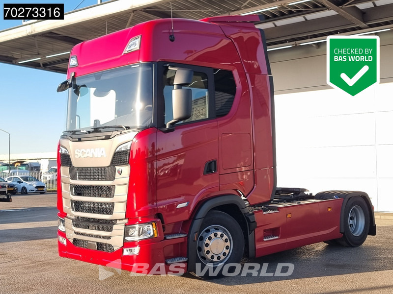 Scania S460 4X2 Retarder 2xTanks LED Standklima ACC Euro 6 - Тягач: фото 1 Scania S460 4X2 Retarder 2xTanks LED Standklima ACC Euro 6 - Тягач: фото 1