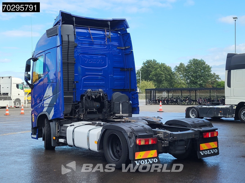 Volvo FH 460 FH 4X2 Mega 2xTanks Xenon Euro 6 - Тягач: фото 2 Volvo FH 460 FH 4X2 Mega 2xTanks Xenon Euro 6 - Тягач: фото 2