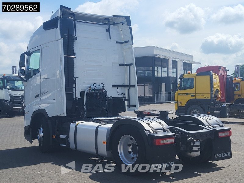 Volvo FH 500 4X2 2xTanks I-ParkCool Navi ACC Euro 6 - Тягач: фото 2 Volvo FH 500 4X2 2xTanks I-ParkCool Navi ACC Euro 6 - Тягач: фото 2