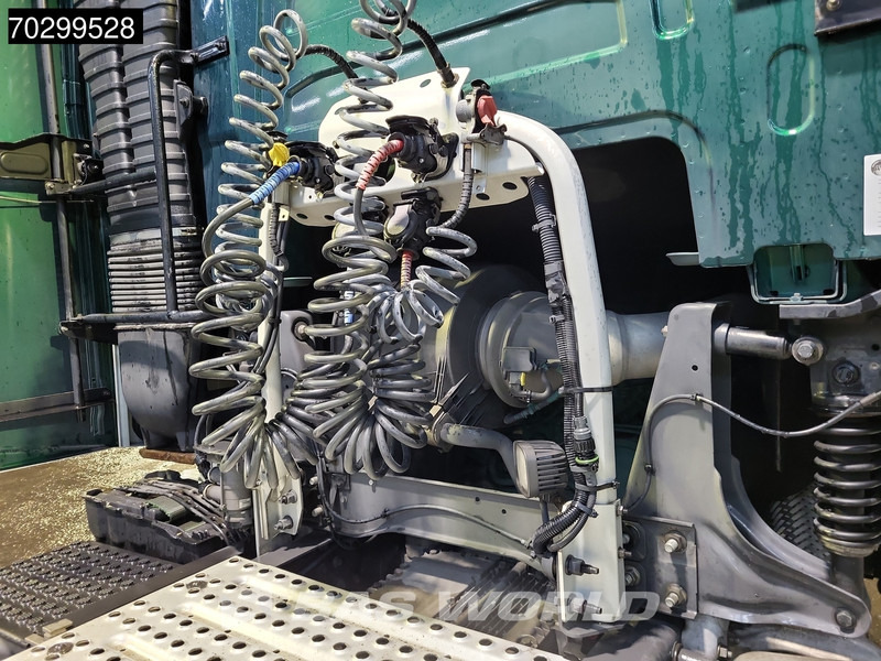 Volvo FH 500 4X2 XL TC ADR 2xTanks I-ParkCool Navi LED ACC Euro 6 - Тягач: фото 5 Volvo FH 500 4X2 XL TC ADR 2xTanks I-ParkCool Navi LED ACC Euro 6 - Тягач: фото 5