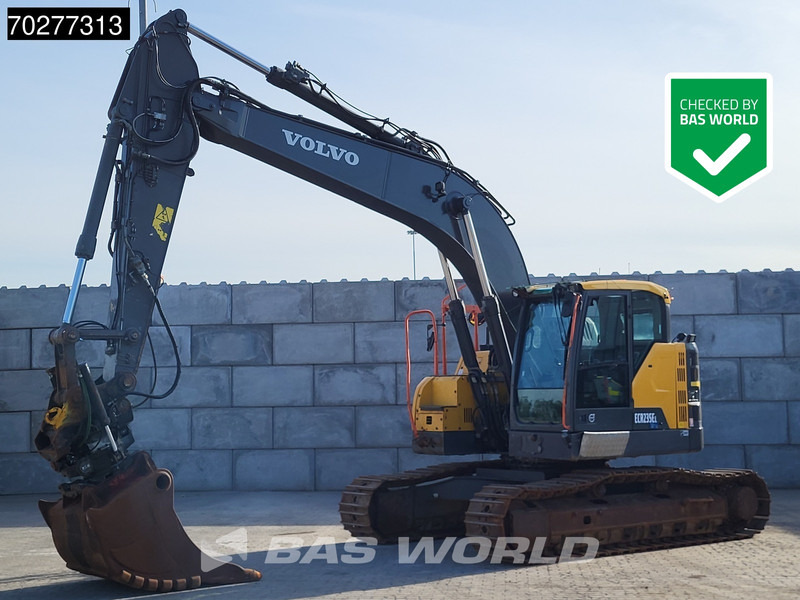 Volvo ECR235 E L - Гусеничный экскаватор: фото 1 Volvo ECR235 E L - Гусеничный экскаватор: фото 1