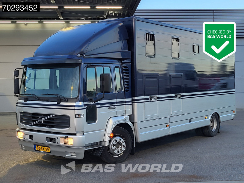 Volvo FL6 180 FL 4X2 NL-Horsetruck 4 Horses Pferdentransport Manual Euro 2 - Грузовик для перевозки животных: фото 1 Volvo FL6 180 FL 4X2 NL-Horsetruck 4 Horses Pferdentransport Manual Euro 2 - Грузовик для перевозки животных: фото 1