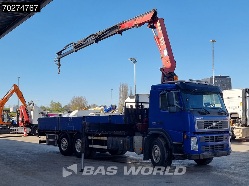 Volvo FM 330 6X2 HMF 1820 K3 Kran Crane Lift+Steering Axle Xenon Euro 5 - Грузовик бортовой/ Платформа, Автоманипулятор: фото 3 Volvo FM 330 6X2 HMF 1820 K3 Kran Crane Lift+Steering Axle Xenon Euro 5 - Грузовик бортовой/ Платформа, Автоманипулятор: фото 3