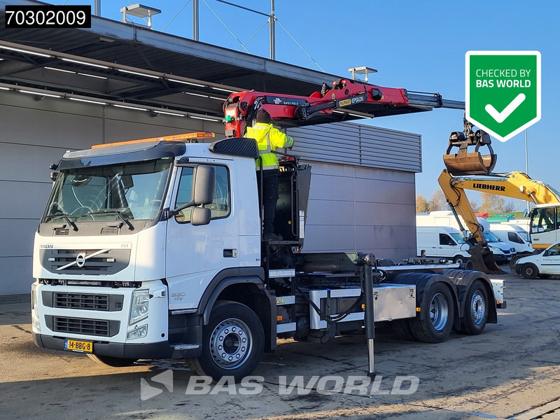 Volvo FM 330 FM 6X2 Palfinger Epsilon Z-Crane VDL Hook Lift+Steering Axle - Крюковой мультилифт, Автоманипулятор: фото 1 Volvo FM 330 FM 6X2 Palfinger Epsilon Z-Crane VDL Hook Lift+Steering Axle - Крюковой мультилифт, Автоманипулятор: фото 1
