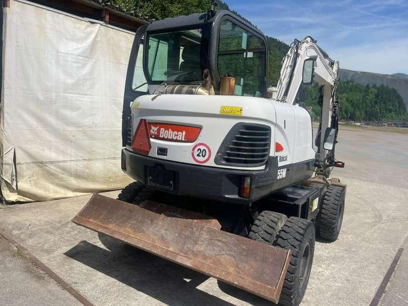 Bobcat E55W - Колёсный экскаватор: фото 2 Bobcat E55W - Колёсный экскаватор: фото 2