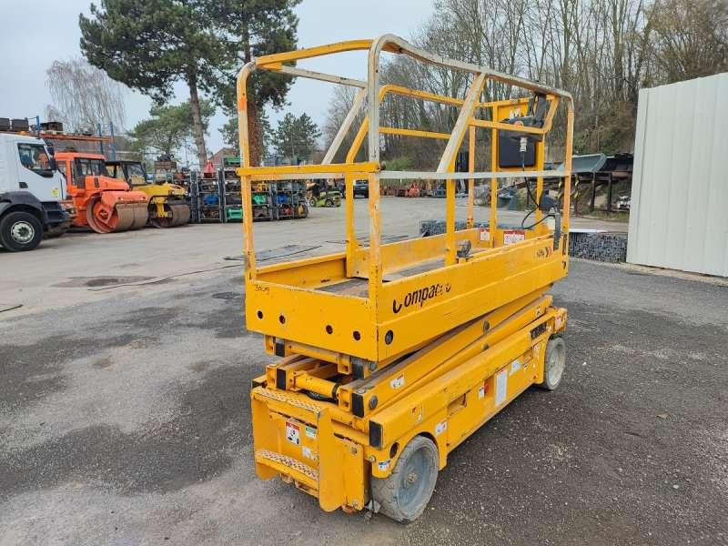 Haulotte CISEAUX COMPACT 8 - Вертикальный мачтовый подъемник: фото 3 Haulotte CISEAUX COMPACT 8 - Вертикальный мачтовый подъемник: фото 3