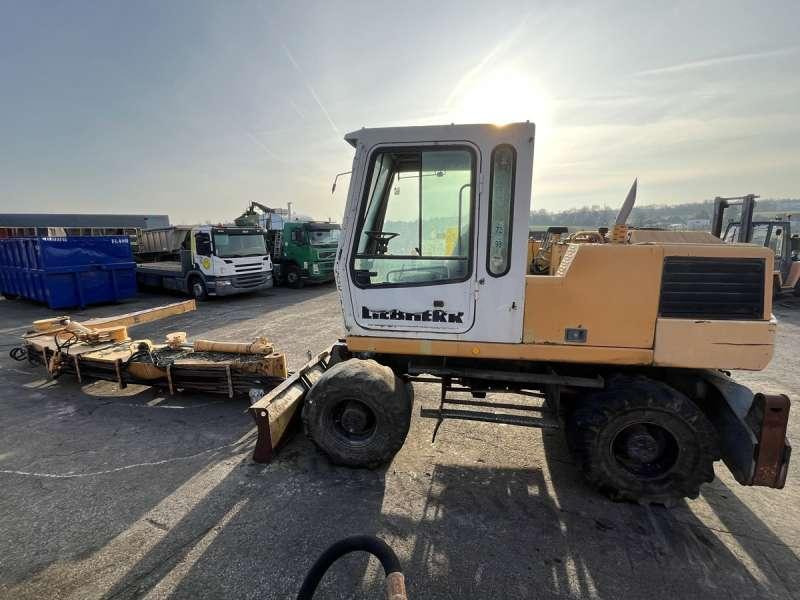 Колёсный экскаватор Liebherr A316 - POUR PIECES: фото 7 Колёсный экскаватор Liebherr A316 - POUR PIECES: фото 7