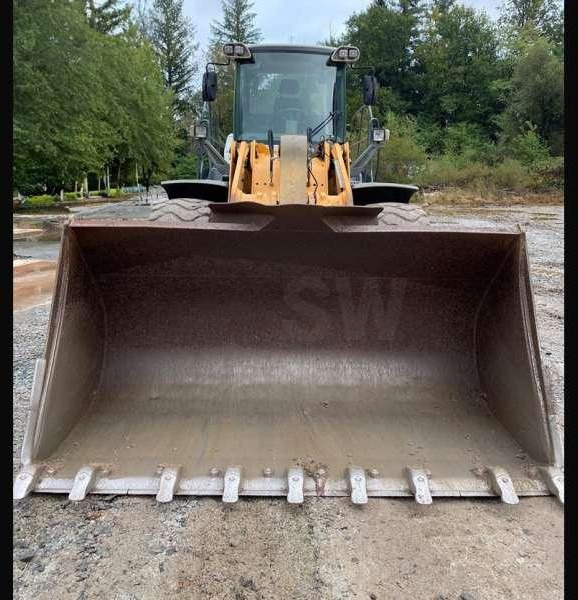 Liebherr L566 - Колёсный погрузчик: фото 2 Liebherr L566 - Колёсный погрузчик: фото 2