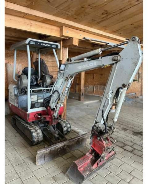 Takeuchi TB016 - Мини-экскаватор: фото 5 Takeuchi TB016 - Мини-экскаватор: фото 5