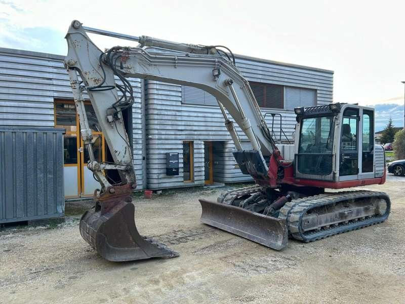 Takeuchi TB1140 - Гусеничный экскаватор: фото 4 Takeuchi TB1140 - Гусеничный экскаватор: фото 4