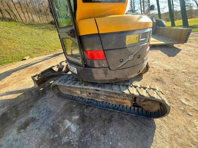 Volvo ECR58 - Мини-экскаватор: фото 3 Volvo ECR58 - Мини-экскаватор: фото 3