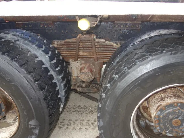 MAN 35-364 chassis cabine manual diesel pomp 6 cil 8x4 - Грузовик-шасси: фото 4 MAN 35-364 chassis cabine manual diesel pomp 6 cil 8x4 - Грузовик-шасси: фото 4