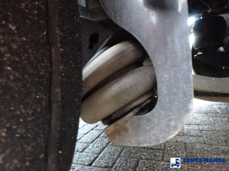 Полуприцеп-цистерна Feldbinder Powder tank alu 40 m3 / 1 comp: фото 10