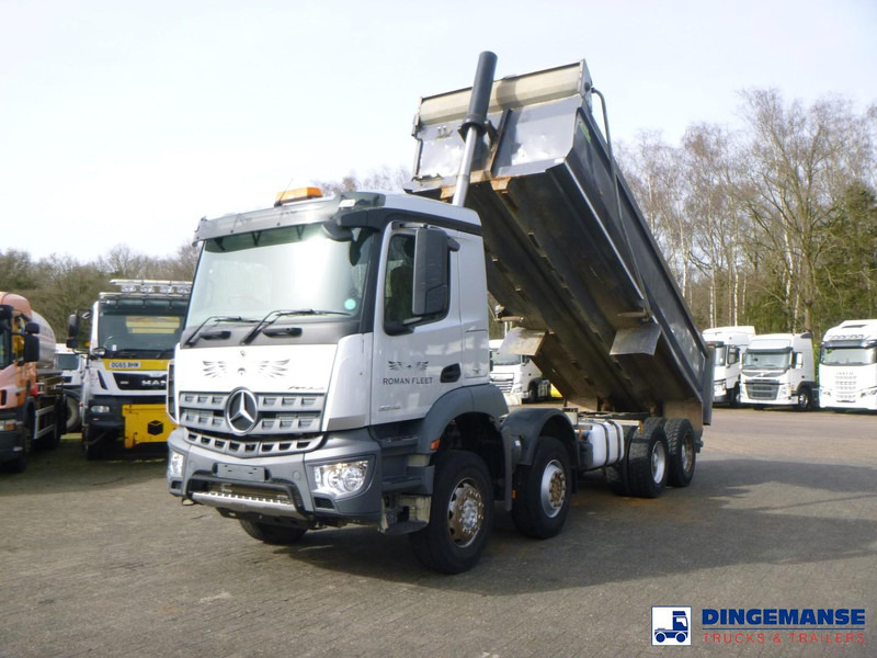 Mercedes-Benz Arocs 3246 8x4 RHD tipper - Самосвал: фото 1 Mercedes-Benz Arocs 3246 8x4 RHD tipper - Самосвал: фото 1