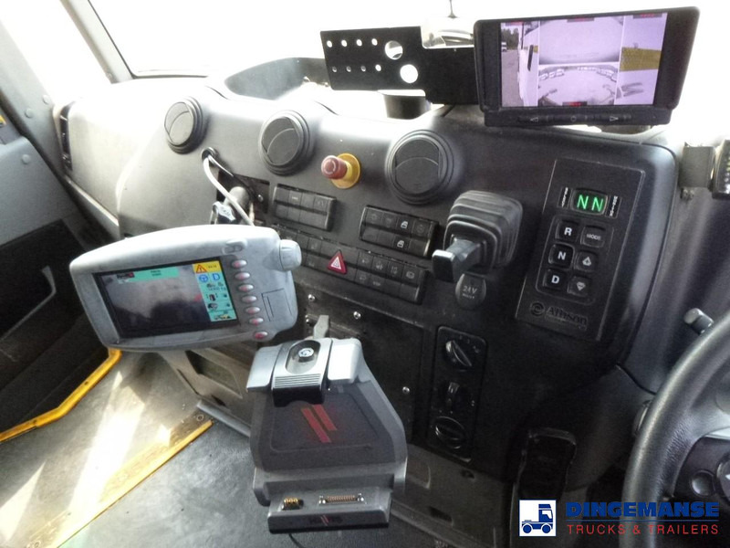 Mercedes-Benz Econic 2630 6x2 RHD Euro 6 Refuse truck в лизинг Mercedes-Benz Econic 2630 6x2 RHD Euro 6 Refuse truck: фото 15 Mercedes-Benz Econic 2630 6x2 RHD Euro 6 Refuse truck в лизинг Mercedes-Benz Econic 2630 6x2 RHD Euro 6 Refuse truck: фото 15