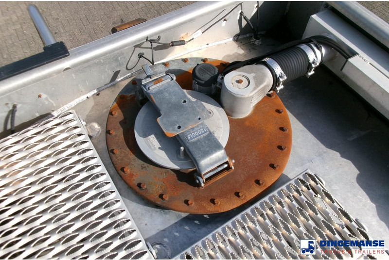 Грузовик-цистерна Renault Premium 300 4x2 fuel tank 14.2 m3 / 4 comp: фото 17