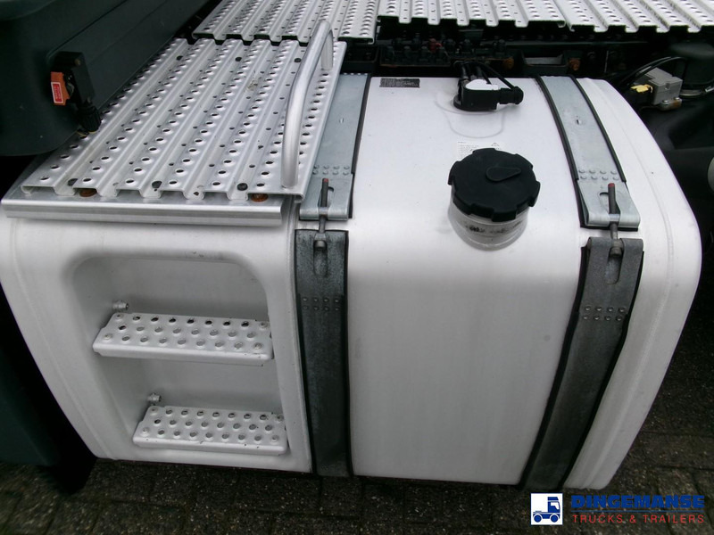 MAN TGS 24.460 6X2 RHD Euro 6 в лизинг MAN TGS 24.460 6X2 RHD Euro 6: фото 13 MAN TGS 24.460 6X2 RHD Euro 6 в лизинг MAN TGS 24.460 6X2 RHD Euro 6: фото 13