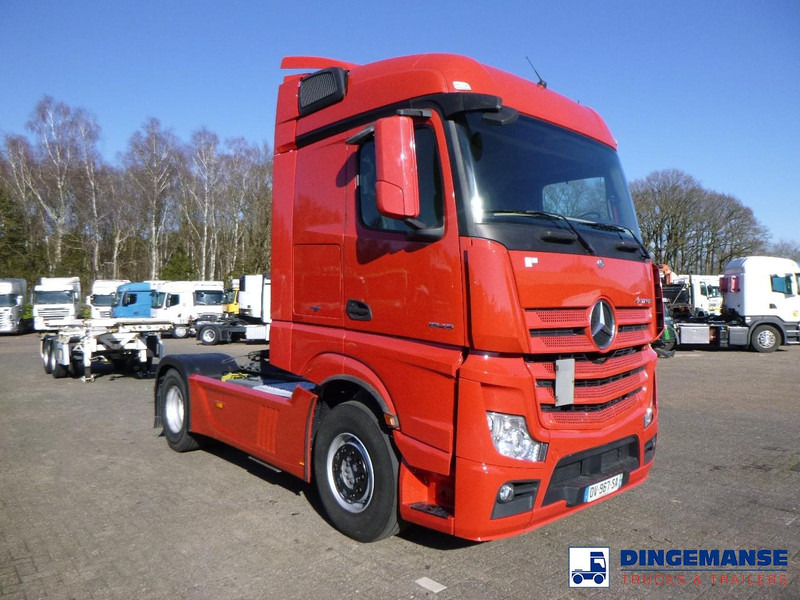 Mercedes-Benz Actros 1845 4x2 Euro 6 - Тягач: фото 2 Mercedes-Benz Actros 1845 4x2 Euro 6 - Тягач: фото 2