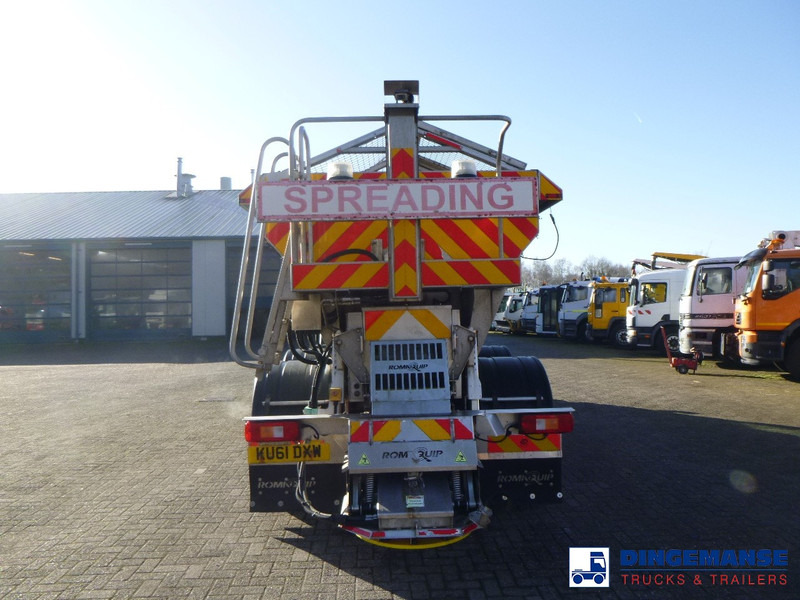 Volvo FE 340 6x4 RHD salt spreader / gritter - Снегоуборочная машина: фото 5 Volvo FE 340 6x4 RHD salt spreader / gritter - Снегоуборочная машина: фото 5