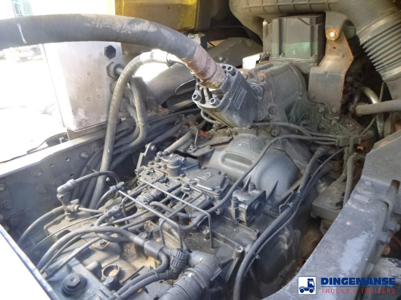 Volvo FH 340 6x4 RHD Romaquip gritter / salt spreader в лизинг Volvo FH 340 6x4 RHD Romaquip gritter / salt spreader: фото 15 Volvo FH 340 6x4 RHD Romaquip gritter / salt spreader в лизинг Volvo FH 340 6x4 RHD Romaquip gritter / salt spreader: фото 15