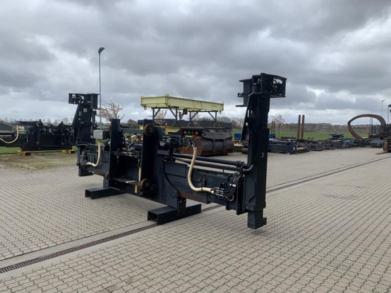 ELME 20"- 40" - Навесное оборудование для Погрузочно-разгрузочной техники: фото 4 ELME 20"- 40" - Навесное оборудование для Погрузочно-разгрузочной техники: фото 4