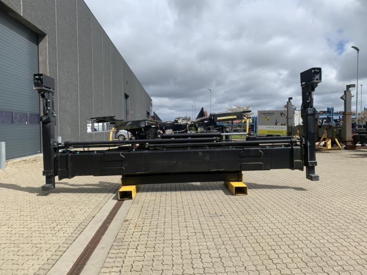 ELME 20"- 40" - Навесное оборудование для Погрузочно-разгрузочной техники: фото 1 ELME 20"- 40" - Навесное оборудование для Погрузочно-разгрузочной техники: фото 1