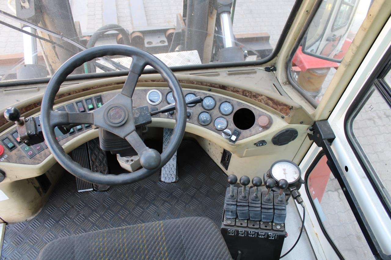 SveTruck 1260-30 - Дизельный погрузчик: фото 4 SveTruck 1260-30 - Дизельный погрузчик: фото 4