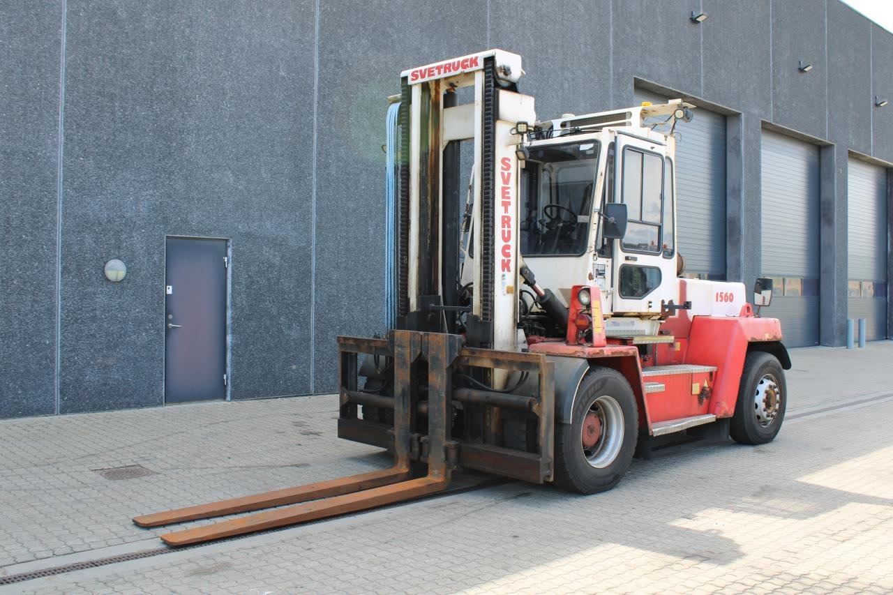 SveTruck 1560 - Дизельный погрузчик: фото 2 SveTruck 1560 - Дизельный погрузчик: фото 2