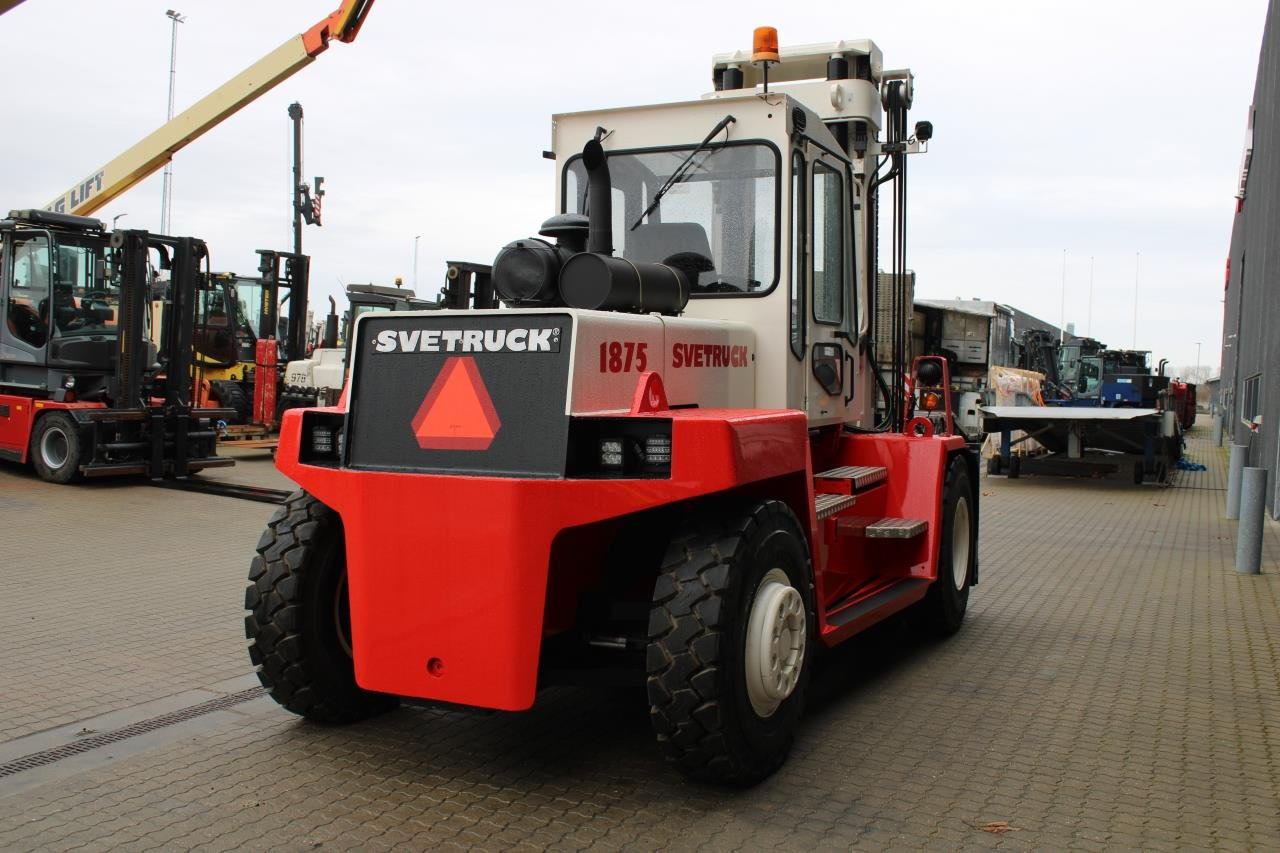 SveTruck 1875-33 - Дизельный погрузчик: фото 3 SveTruck 1875-33 - Дизельный погрузчик: фото 3