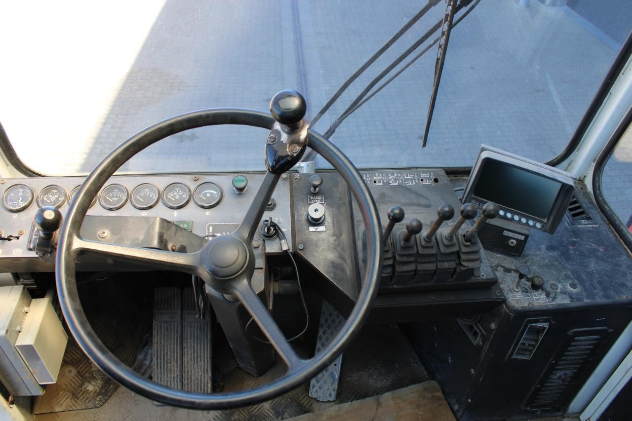 SveTruck 32120-47 - Дизельный погрузчик: фото 4 SveTruck 32120-47 - Дизельный погрузчик: фото 4