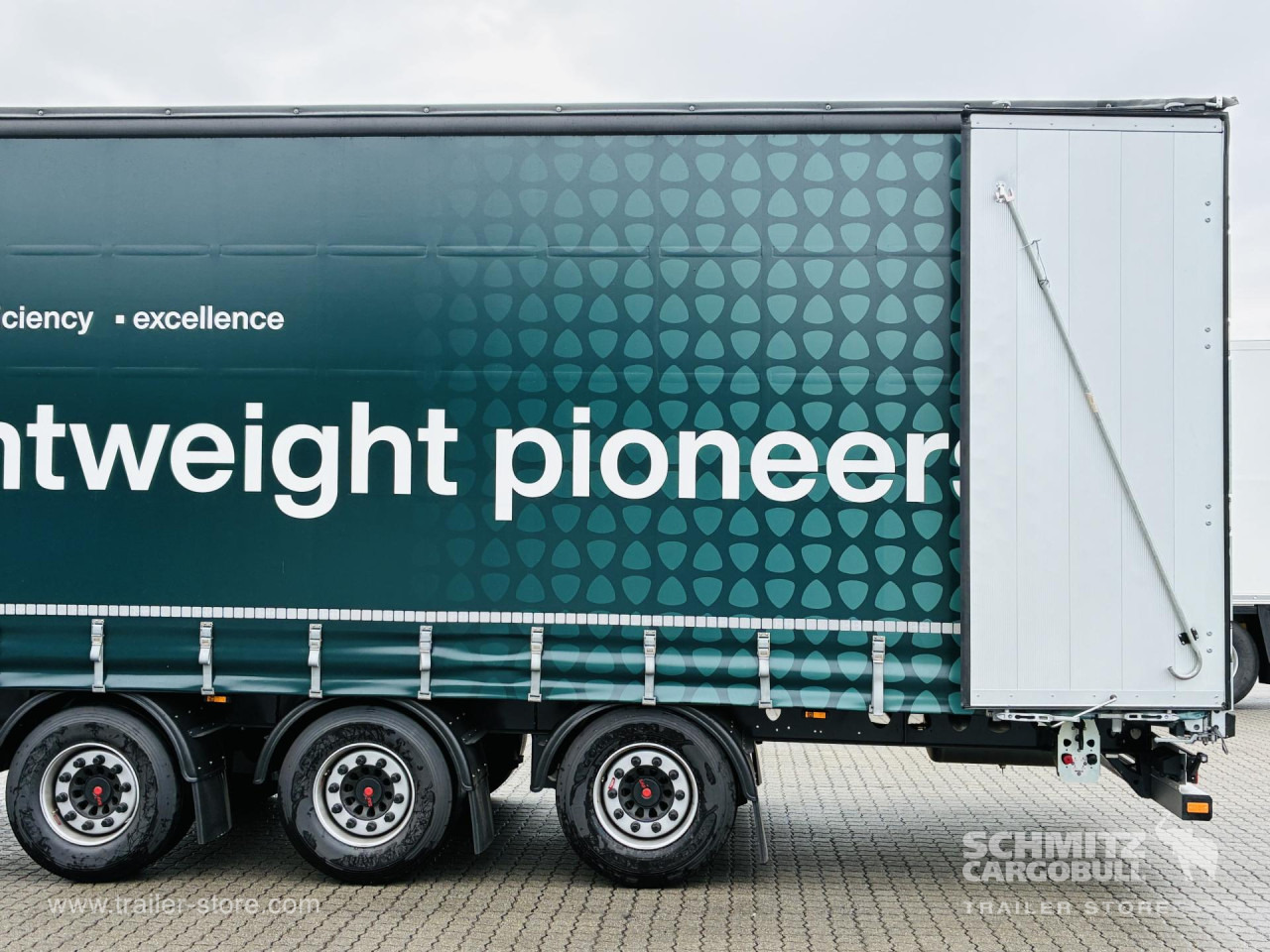 Новый Тентованный полуприцеп BERGER Auflieger Curtainsider Mega: фото 6