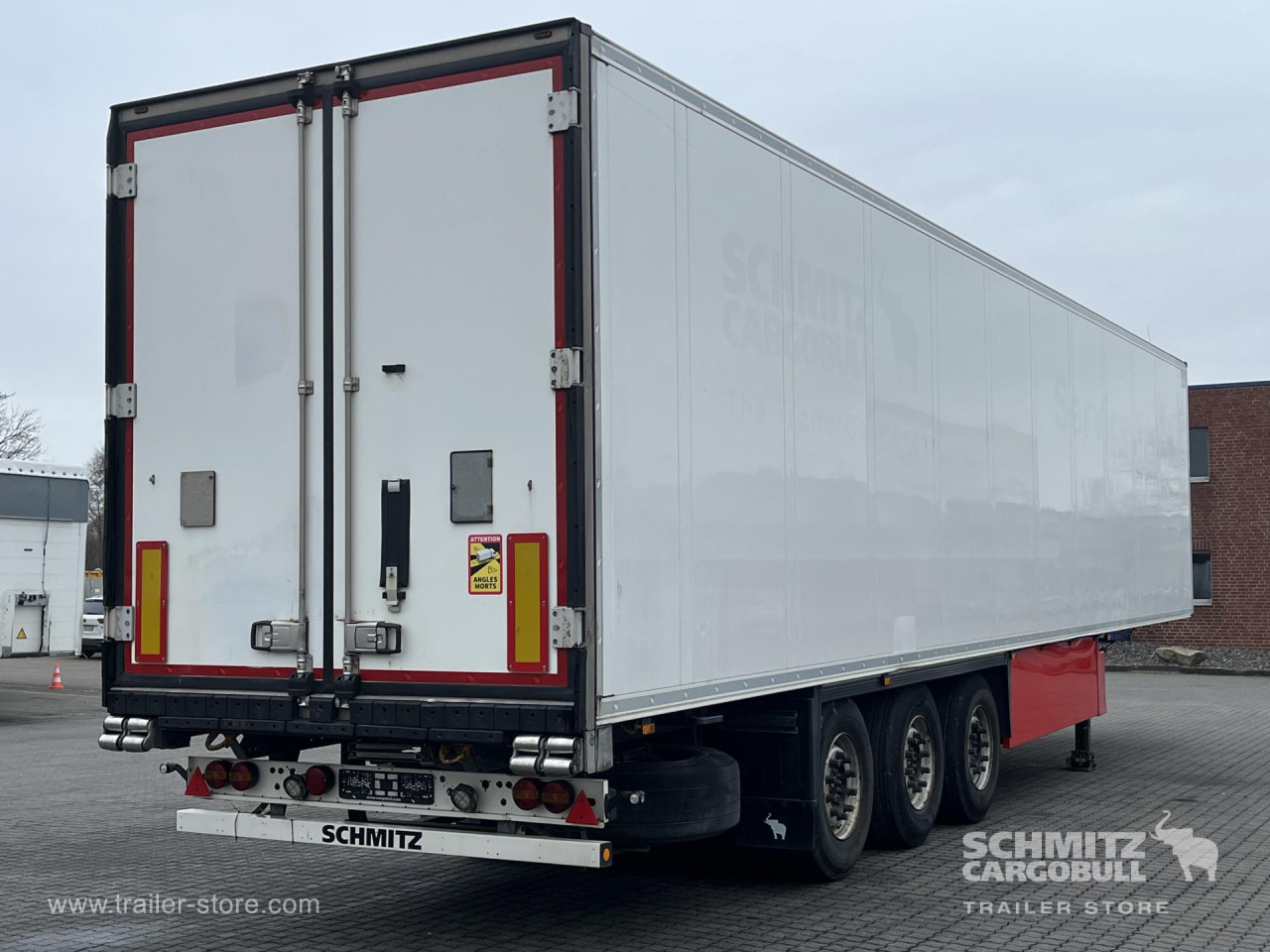 SCHMITZ Auflieger Tiefkühler Standard Double deck - Изотермический полуприцеп: фото 4 SCHMITZ Auflieger Tiefkühler Standard Double deck - Изотермический полуприцеп: фото 4
