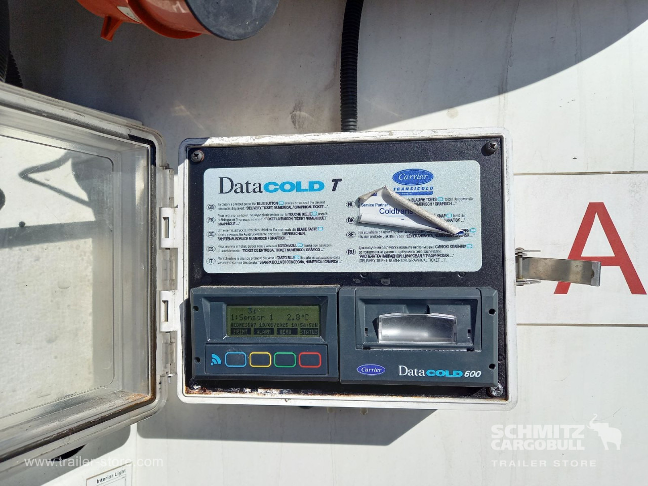 SCHMITZ Auflieger Tiefkühler Standard - Изотермический полуприцеп: фото 2 SCHMITZ Auflieger Tiefkühler Standard - Изотермический полуприцеп: фото 2