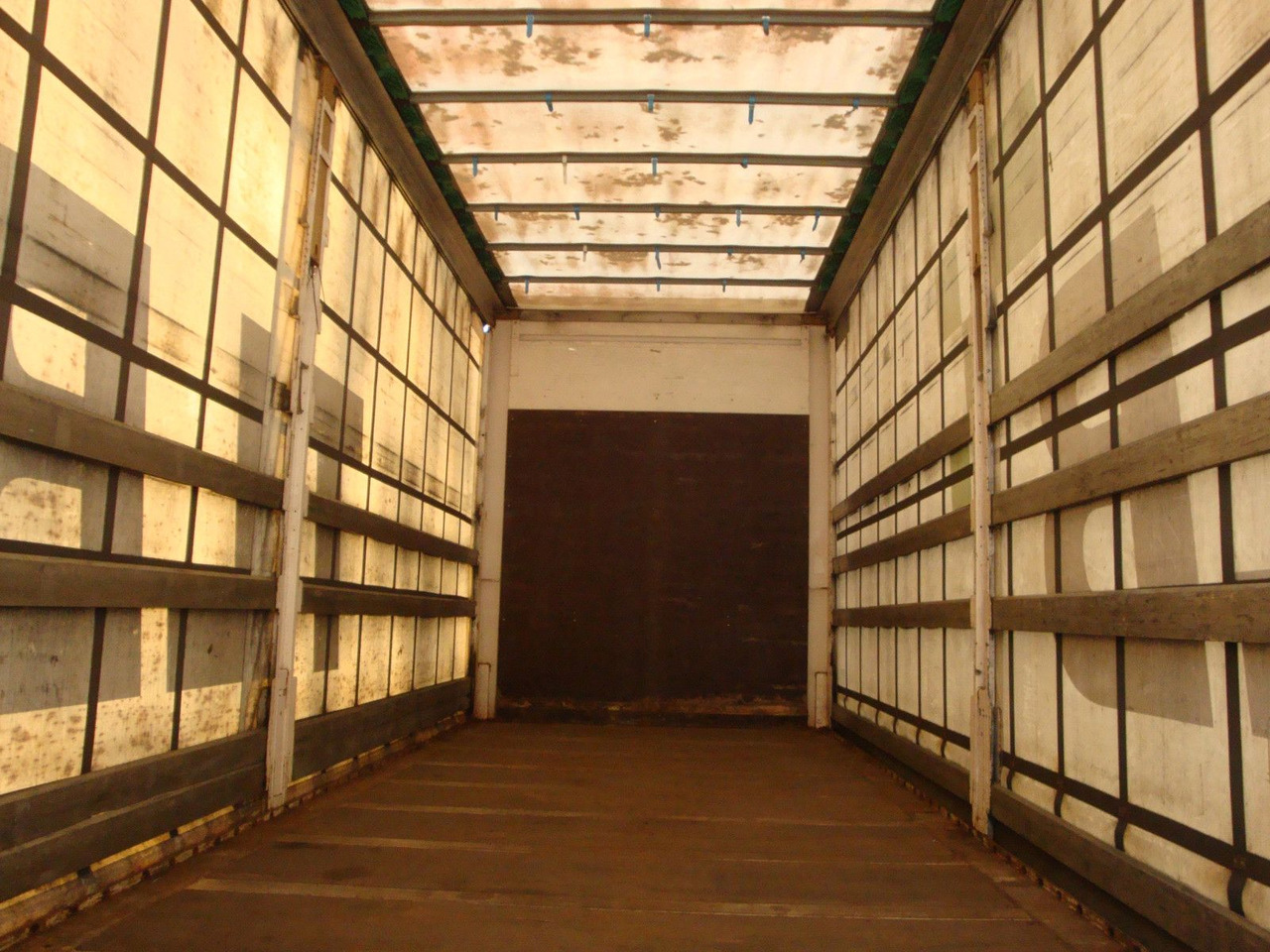 Krone ZZW 18 Jumbo Edscha Schiebeverdeck BDF 116 cbm - Прицеп-контейнеровоз/ Сменный кузов: фото 5 Krone ZZW 18 Jumbo Edscha Schiebeverdeck BDF 116 cbm - Прицеп-контейнеровоз/ Сменный кузов: фото 5