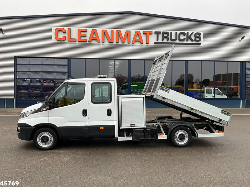 Iveco Daily 35S17D Kipper 7 persoons Just 95.281 km! - Малотоннажный самосвал: фото 1 Iveco Daily 35S17D Kipper 7 persoons Just 95.281 km! - Малотоннажный самосвал: фото 1