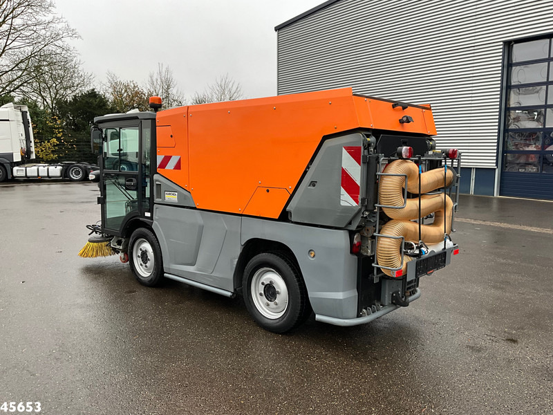 Kärcher MC 250 Just 16.579 km! - Подметально-уборочная машина: фото 5 Kärcher MC 250 Just 16.579 km! - Подметально-уборочная машина: фото 5