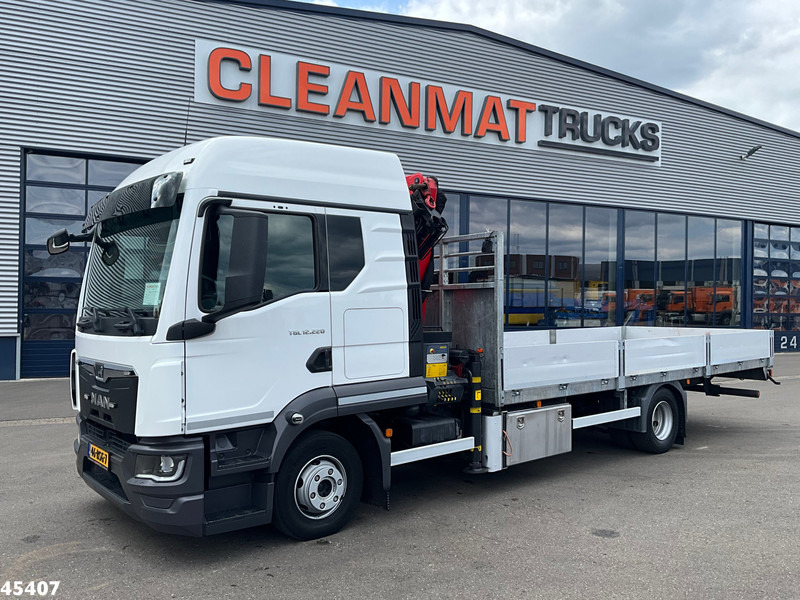 MAN TGL 12.220 Euro 6 Palfinger 11 Tonmeter laadkraan Just 60.518 km! - Автоманипулятор: фото 2 MAN TGL 12.220 Euro 6 Palfinger 11 Tonmeter laadkraan Just 60.518 km! - Автоманипулятор: фото 2