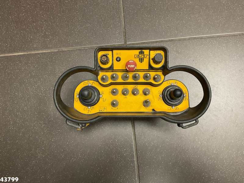 Ассенизатор MAN TGS 35.480 10x4 RSP Tridem Saugbagger 10m³: фото 10 Ассенизатор MAN TGS 35.480 10x4 RSP Tridem Saugbagger 10m³: фото 10