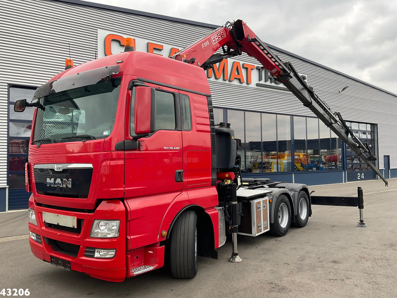 MAN TGX 28.440 Fassi 29 Tonmeter laadkraan - Автоманипулятор: фото 1 MAN TGX 28.440 Fassi 29 Tonmeter laadkraan - Автоманипулятор: фото 1